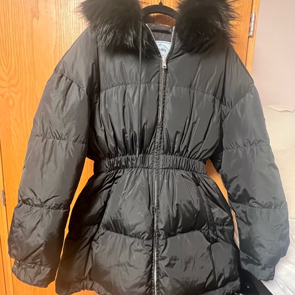 Prada Cinched waist fur puffer jacket - Picture 2 of 7